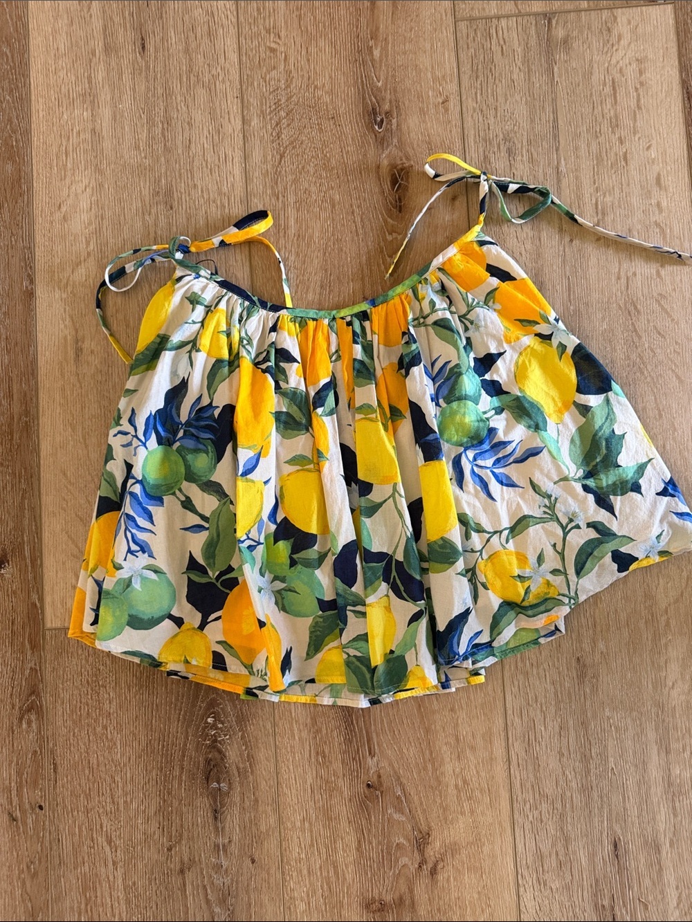 H&M | Lemon Print Tie-Strap Swing Crop Top | size 2